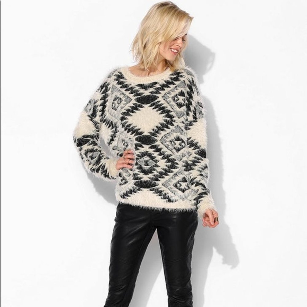 Anthropologie Staring At Stars Fuzzy Aztec Sweater XS